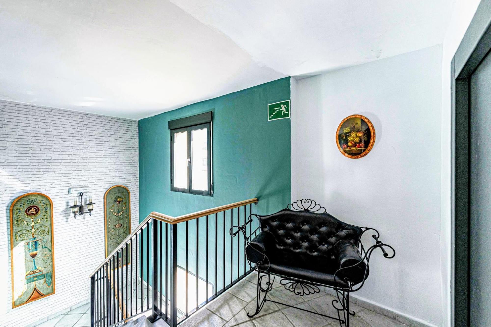 Prado Del Abuelo Apartment Cabezuela Del Valle Luaran gambar