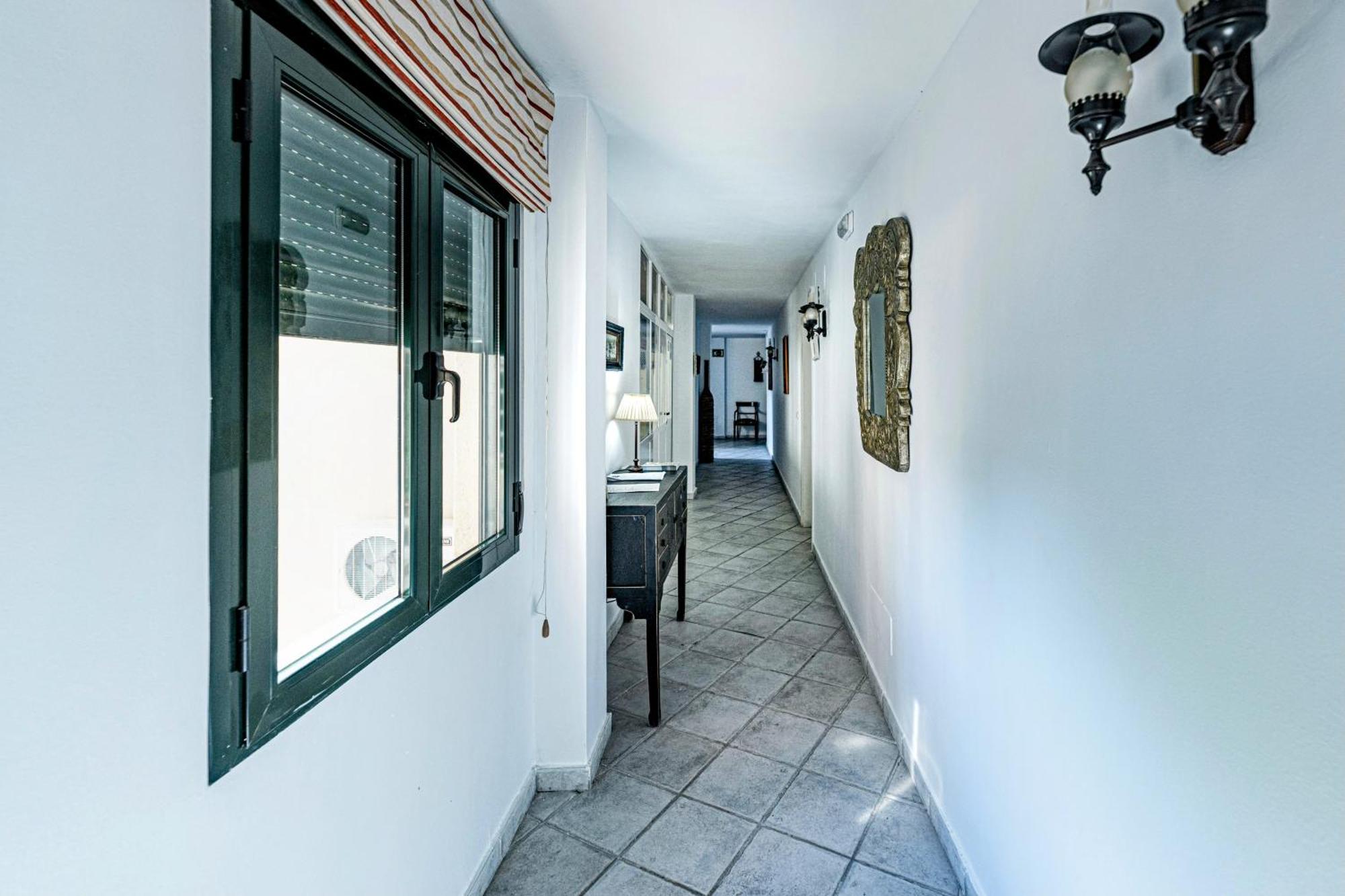 Prado Del Abuelo Apartment Cabezuela Del Valle Luaran gambar